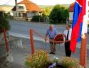 Pietny akt kladenia venca. Starosta obce Ing. Kuba Pietny akt kladenia venca. Starosta obce Ing. Kuba