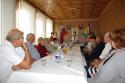 25.9.2011 sa v zasadačke obecného úradu uskutočnilo posedenie s jubilantami. 25.9.2011 sa v zasadačke obecného úradu uskutočnilo posedenie s jubilantami.